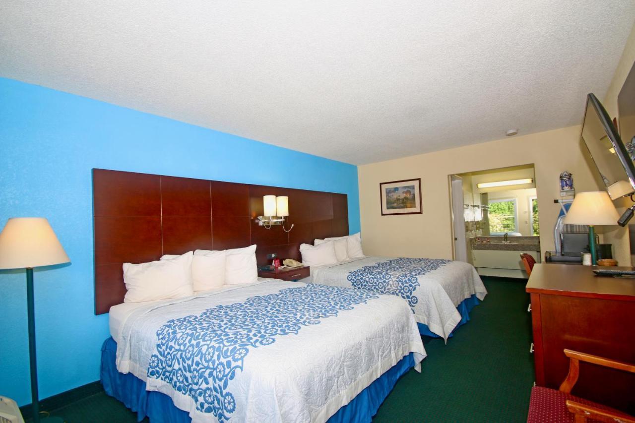 Hamilton Inn Jonesville I-77 Exterior photo